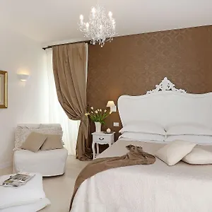 2* Penzion Daplace - Hqh Colosseo