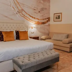 3* Hotel Le Clarisse Pantheon
